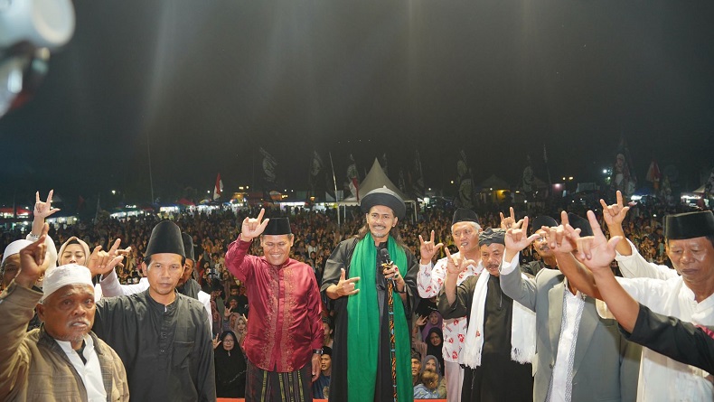 Ribuan Warga Magetan Doakan Ganjar-Mahfud, Sholawat Kebangsaan Bersama Ulama