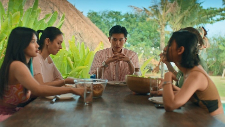 Vision+ Originals The One Tayang Perdana, Krisis Gamer Pro Player Bikin Julian Jacob Pusing Tujuh Keliling