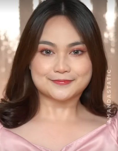 Lebih Percaya Diri dengan Mengaplikasikan Tips dan Trik Double Chin Hacks dari Amanda Static