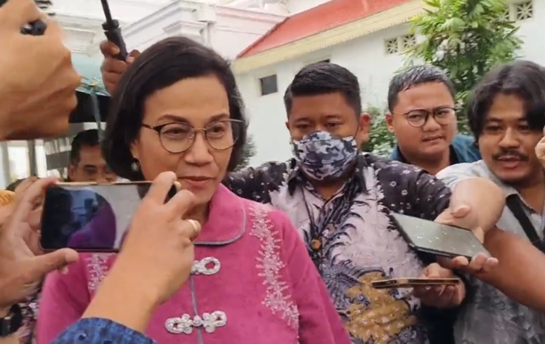 Sri Mulyani Diam-Diam Bertemu Jokowi di Istana, Ada Apa?