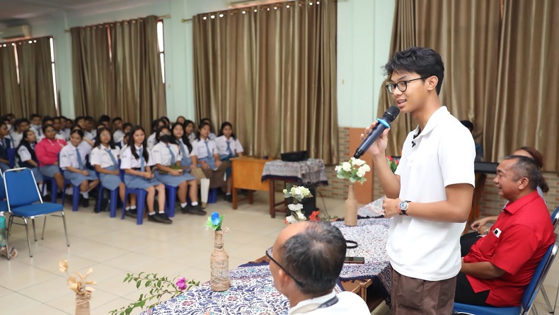 Sapa Pelajar di Medan, Alam Ganjar Bagi-Bagi Tips Lanjutkan Studi ke Perguruan Tinggi