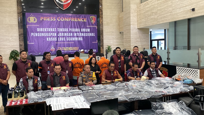 Polisi Bongkar Penipuan Love Scamming, Keuntungan Rp50 Miliar per Bulan
