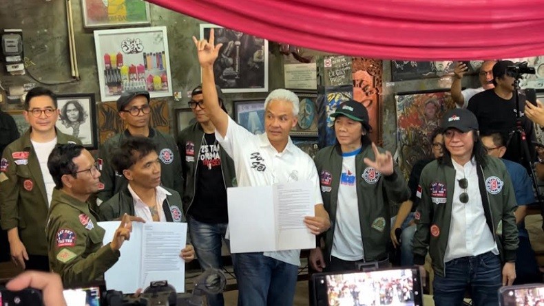 Outfit Slank saat Deklarasi Dukung Ganjar-Mahfud Dapat Pujian Slankers: Keren Jaketnya