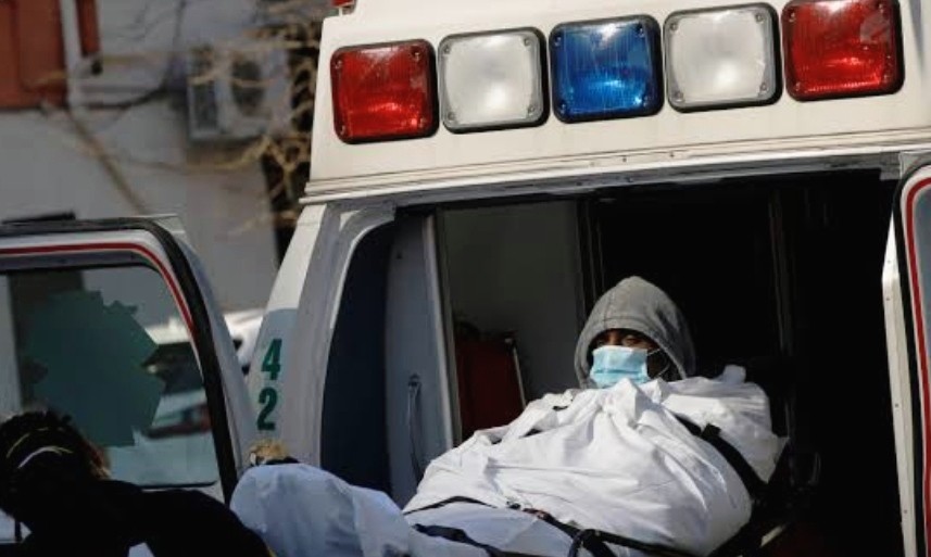 Ajaib, Mayat Kembali Hidup Setelah Mobil Jenazah yang Mengantarnya Menghantam Lubang