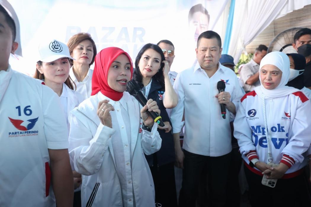 Atikoh Apresiasi Bazar Murah dan Cek Kesehatan Gratis Partai Perindo