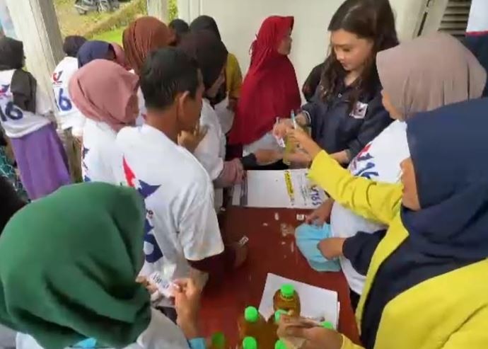 Gelar Bazar Minyak Goreng dan Pemeriksaan Kesehatan Gratis, Ini Kata Caleg Perindo Rita Irawati