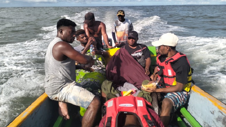 10 Korban Speed Boat Kecelakaan di Perairan Muara Ruai Dievakuasi, 3 Orang Kelelahan