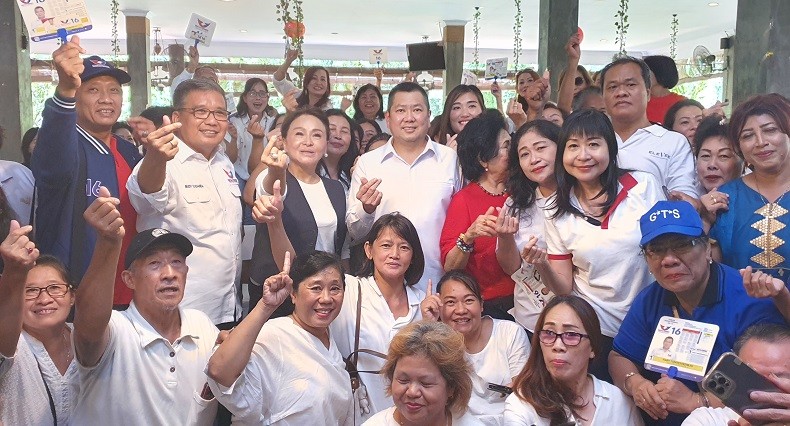 Hary Tanoe Sambangi Kawasan Benteng Tangsel, Ajak Kader Rebut Kursi Legislatif