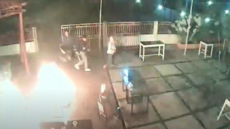 Pesta Bakar Ikan Berujung Petaka di Madina, Karyawan Kafe Tersambar Api dari Percikan Bensin