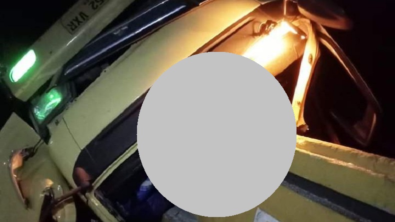 Kecelakaan Truk Boks Terguling Tabrak Pembatas Jembatan di Kolaka, 1 Orang Tewas Terjepit