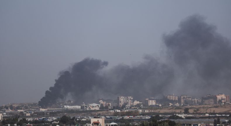 Brutal, Israel Bom Penampungan Lembaga Kemanusiaan Doctors without Borders di Gaza