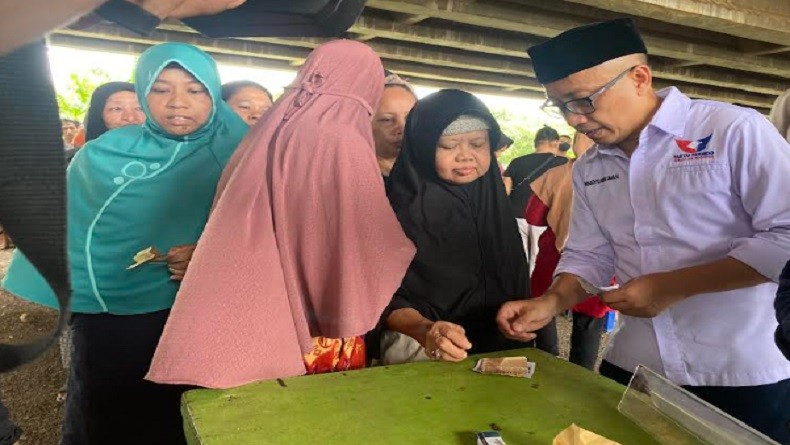 Tak Hanya Bazar Murah, Caleg Perindo Wahyu Nur Iman Gelar Simulasi Pencoblosan di Cipinang Melayu