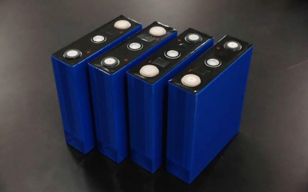 Jadi Perbincangan Publik, Luhut Sebut Baterai LFP Belum Bisa Didaur Ulang