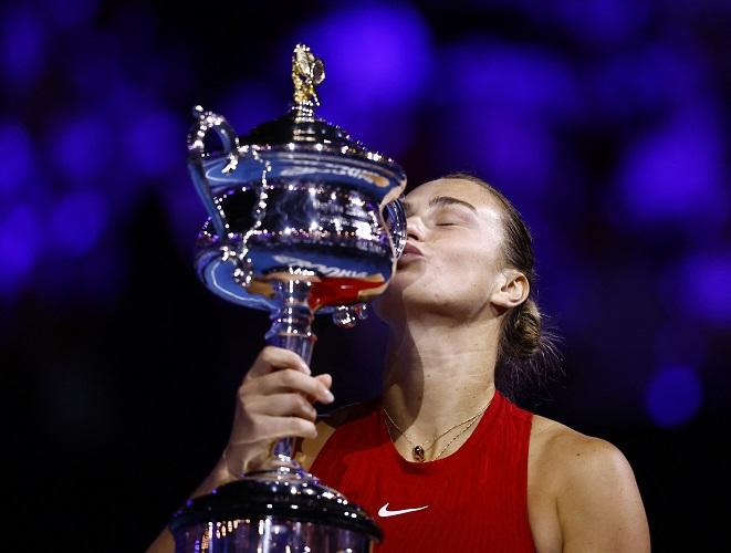Pertahankan Titel, Aryna Sabalenka Juara Australia Open 2024 usai Libas Qinwen Zheng