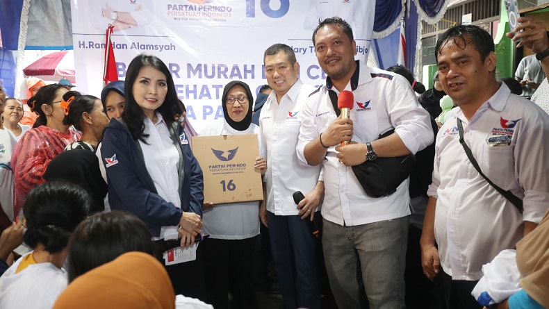 Bazar Murah di Palmerah, Caleg Perindo Ramdan Alamsyah Perjuangkan Pengembangan UMKM