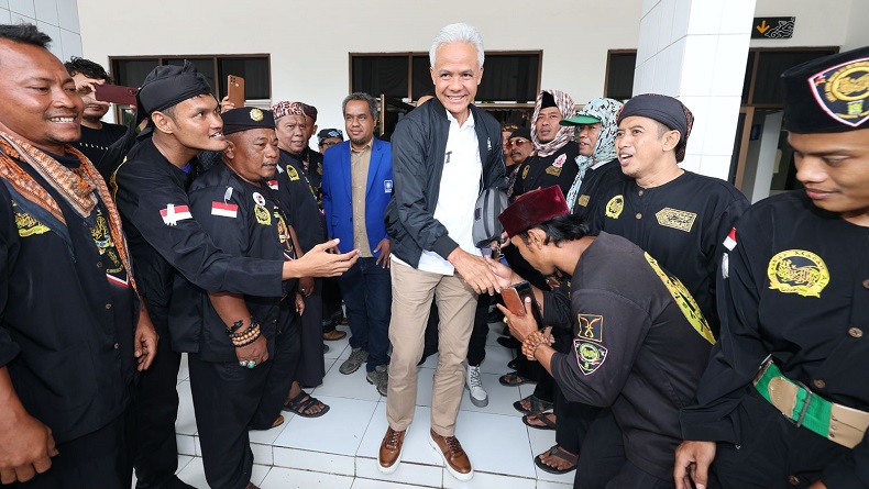 Aiman Dikriminalisasi, Ganjar: Kekuasaan Semena-mena, Masyarakat Punya Hak dan Kebebasan, Jangan Takut!