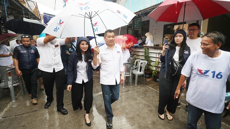 Di Bazar Murah Palmerah, HT Tegaskan Kader Perindo Wajib Hukumnya Berjuang untuk Rakyat