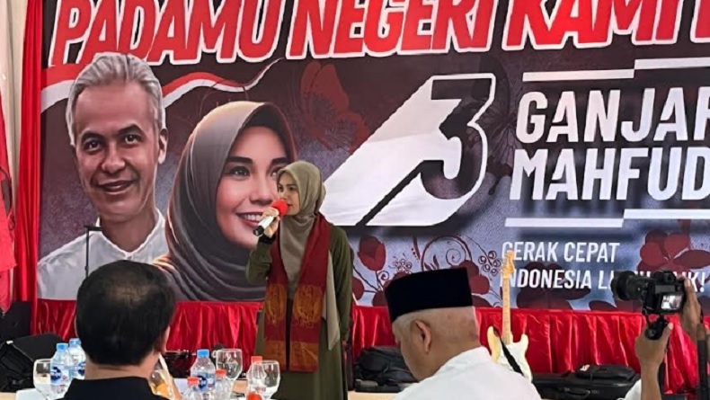 Siti Atikoh Blak-blakan Alasan Ikut Safari Politik Menangkan Ganjar di Pilpres 2024