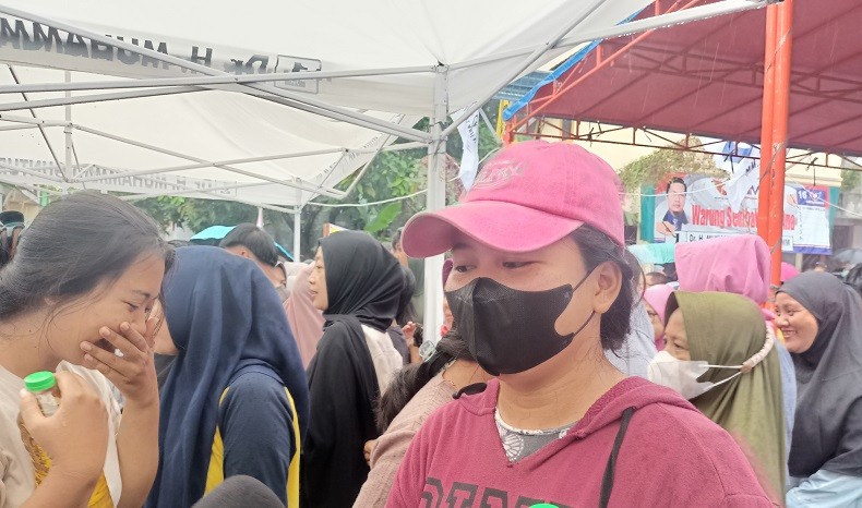 Tebus Murah Minyak Goreng Partai Perindo, Emak-Emak di Cipayung: Lumayan Buat Masak