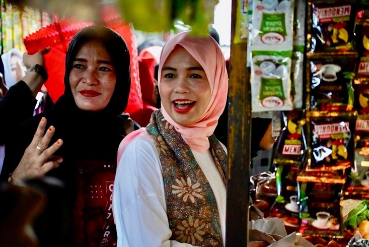 Siti Atikoh Dinobatkan Jadi Bunda Asuh Difabel, Ini Tanggapannya