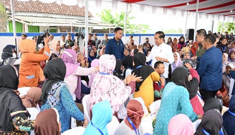 Jokowi: Bantuan Pangan Dilanjutkan sampai Juni 2024 jika APBN Cukup