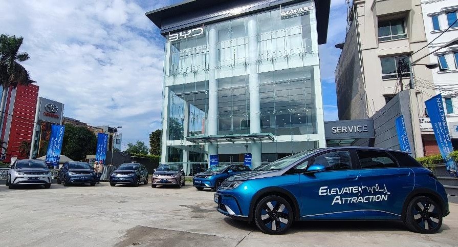 Ekspansi, BYD Targetkan Bangun 50 Dealer Mobil Listrik di Indonesia pada 2024