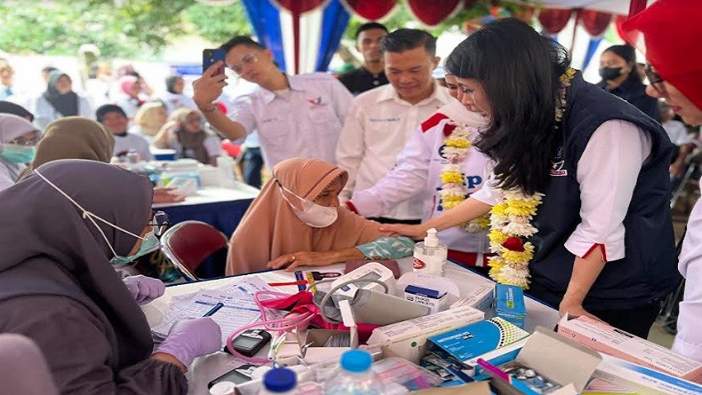  Partai Perindo Gelar Bazar Murah di Jagakarsa, Warga Langsung Serbu Lokasi Pembagian