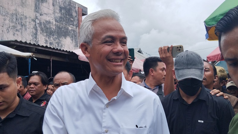 Kampanye Hari ke-66, Ganjar Hadiri Hajatan Rakyat Sulut hingga Menginap di Purworejo