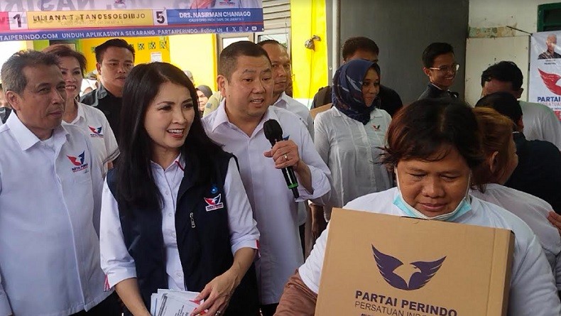 Intip Keseruan Warga Kelurahan Utan Panjang Rebutan Menjawab Kuis dari Hary Tanoesoedibjo