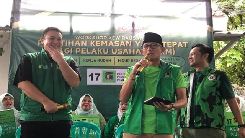 Sandiaga Uno Beri Dukungan Modal pada UMKM Jamu di Pulo Gadung, Berharap Bisa Motivasi Pengusaha Muda