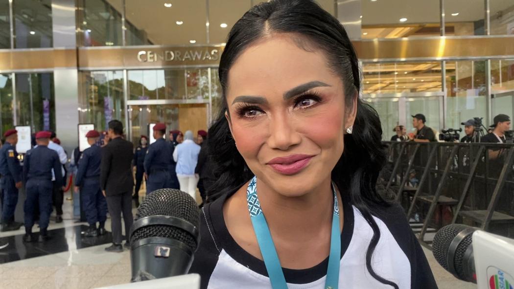 Krisdayanti Antusias Hadir di Debat Terakhir Pilpres 2024, Gaspol Dukung Ganjar-Mahfud