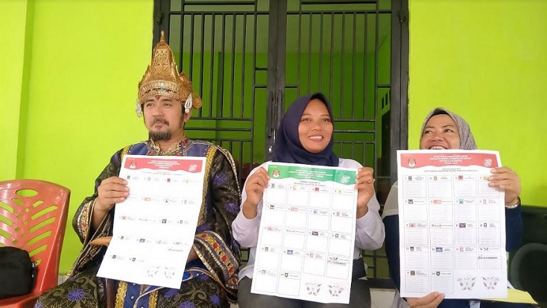 Blusukan ke Cirebon, Caleg Perindo Ananda George Sosialisasi Pencoblosan