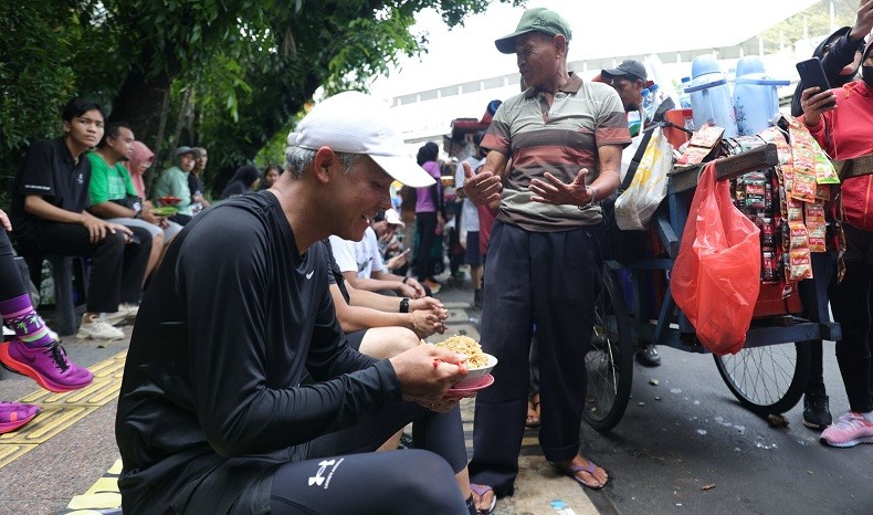 Lutiman Semringah Ketemu Ganjar di CFD Sudirman Jakarta: Top Jadi Presiden, Orang Baik!