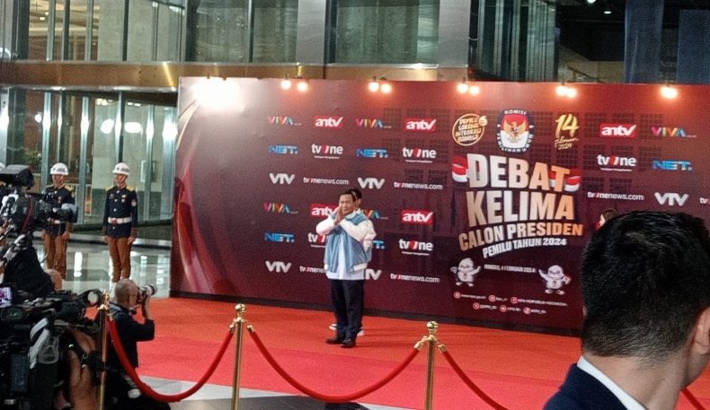Prabowo-Gibran Tiba di JCC, Siap Hadapi Debat Terakhir Pilpres 2024