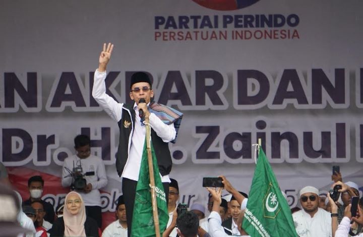 TGB Zainul Majdi Sebut Pasangan Ganjar-Mahfud Tanpa Beban Pimpin Indonesia