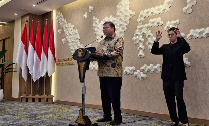 Airlangga Yakin Sri Mulyani Tak akan Mundur dari Kabinet: Kawan Saya!