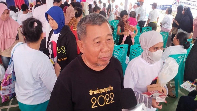 Perindo Gelar Bazar Sembako Murah, Warga Kelurahan Tebet Barat: Ini Sangat Bermanfaat