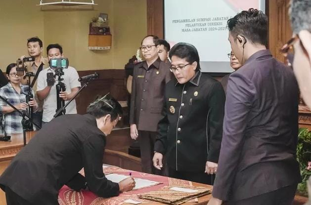 Bupati Badung Lantik Direksi Perumda Pasar dan Pangan Mangu Giri Sedana