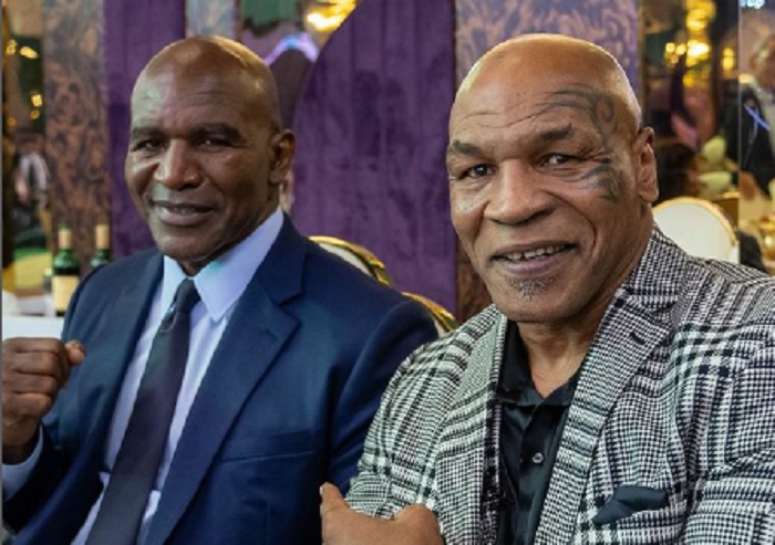 Mike Tyson Unggah Foto Bareng Evander Holyfield, Caption Jadi Sorotan