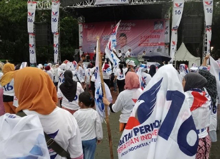 Bazar Murah di Bekasi, Vicky Prasetyo Sebut Partai Perindo Peduli Rakyat Kecil