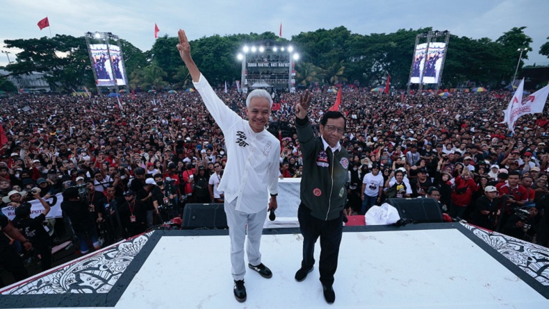 Di Hajatan Rakyat Banyuwangi, Ganjar: Majukan UMKM dan Beri Pendidikan Gratis untuk Keluarga Miskin