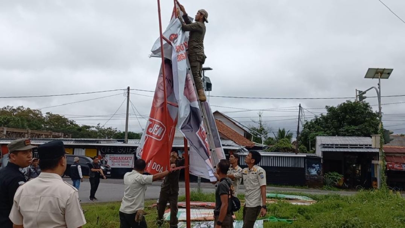 Pemilu 2024, Bawaslu Babel Imbau Peserta Pemilu Menertibkan APK secara Mandiri 