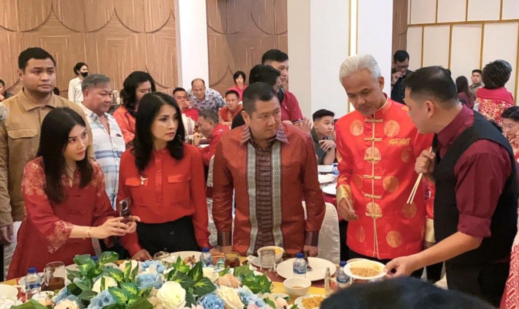Dinner Imlek, Hary Tanoesoedibjo dan Ganjar Pranowo Disajikan Hidangan Yee Sang