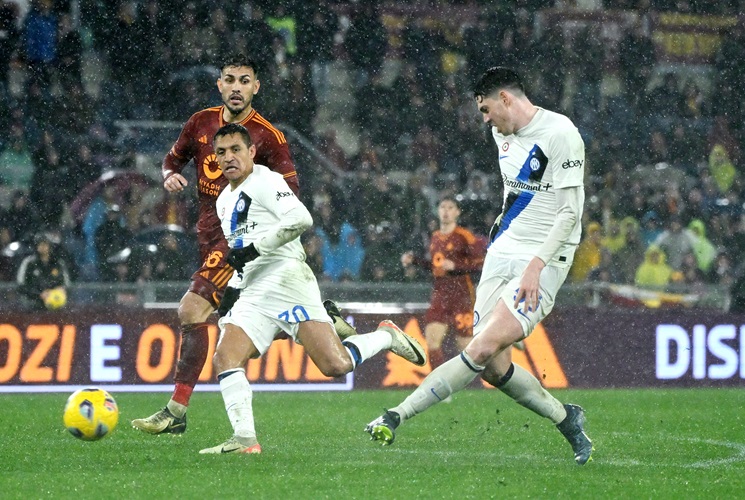Hasil Lengkap Liga Italia Semalam: Inter Milan Kokoh di Puncak usai Hajar As Roma