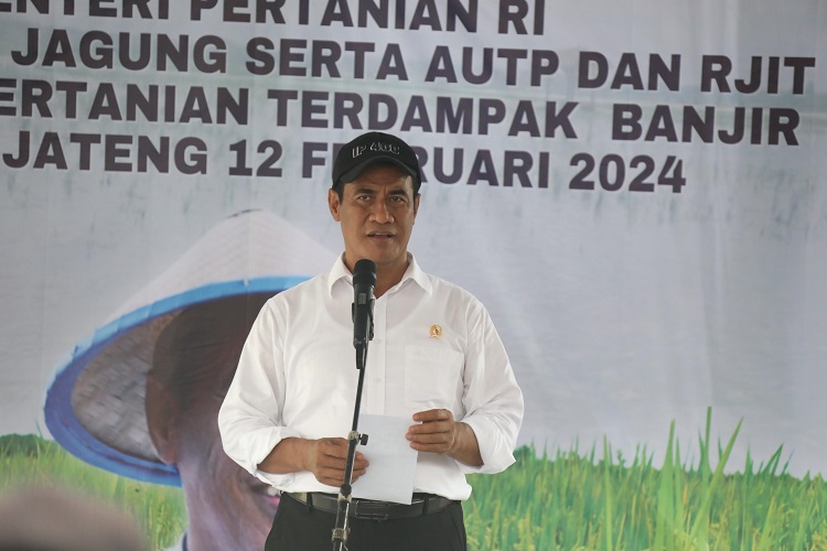 Mentan Amran Gerak Cepat Salurkan Bantuan, Masyarakat Demak Sampaikan Terima Kasih