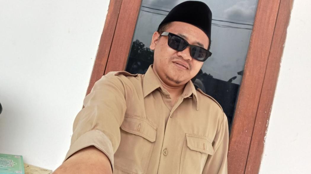 Guru Gaul Ini Sukses Mendapat Ribuan Subscriber Lewat Konten Video Kekinian