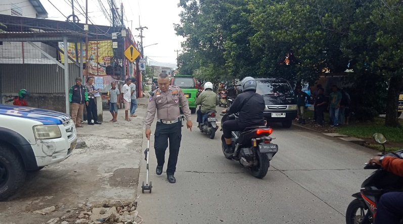 Pemotor Tewas Terjatuh usai Terserempet Pengendara Lain di Ciomas Bogor