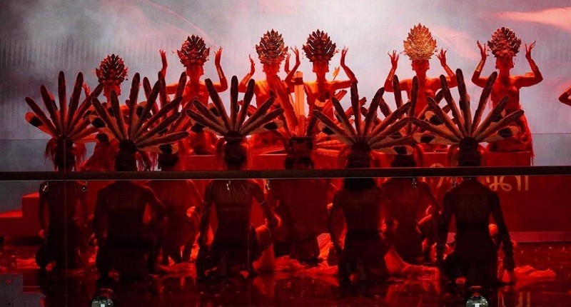 Mengintip Pertunjukan Seni Bhinneka Tunggal Ika dan Tradisi Kuno di The Apurva Bali