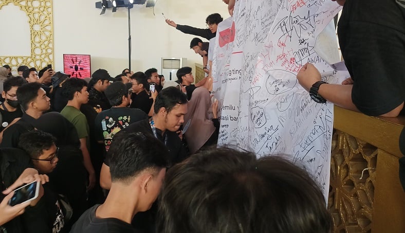 Ribuan Milenial Pendukung AMIN Teken Petisi Perubahan, Kecam Kecurangan Pemilu 2024