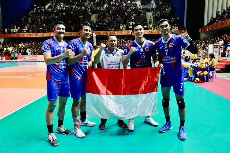 Bikin Bangga! Pemain dan Pelatih Indonesia Juara Liga Voli Kamboja